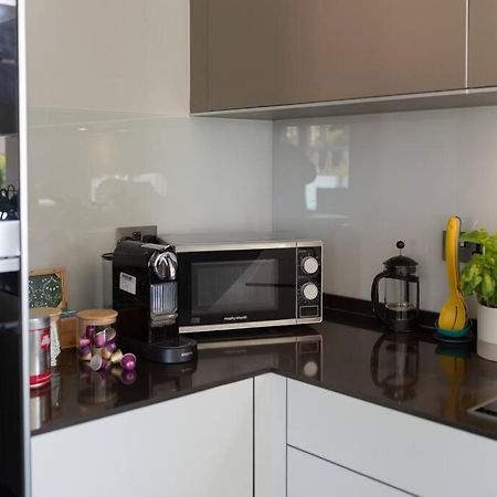 Stylish Penthouse Apartment With Hot Tub Bath Eksteriør billede